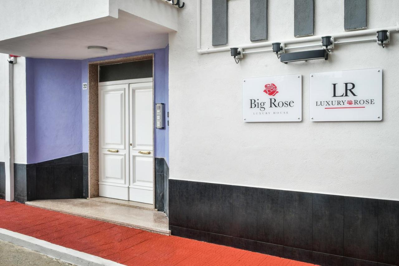 Big Rose Ξενοδοχείο Rossano Εξωτερικό φωτογραφία